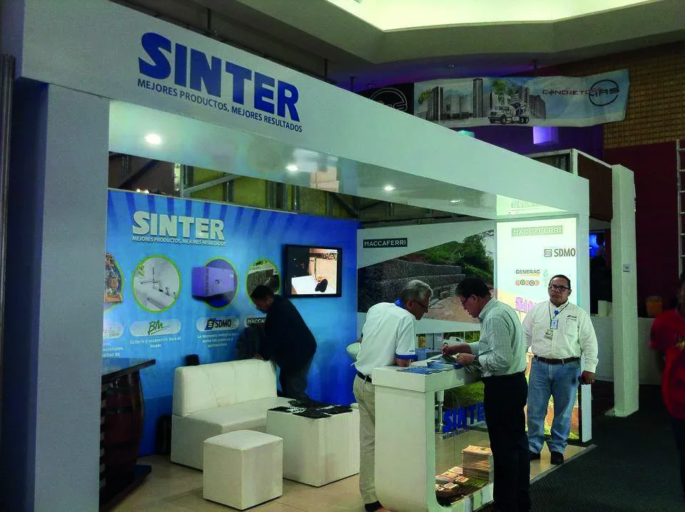 Stand diseñado a la medida · 17