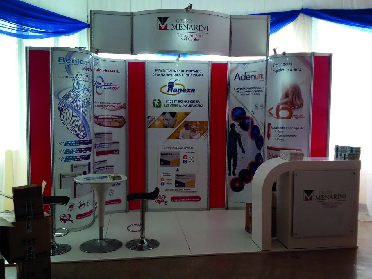 Stand diseñado a la medida · 06